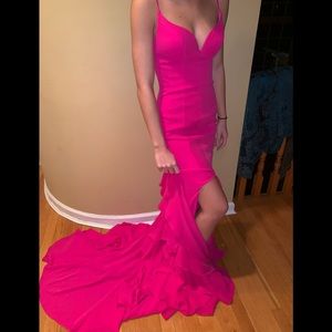 Terani Couture Dresses - Pink prom dress (never worn) Terani Couture Dresses - Pink prom dress (never worn)